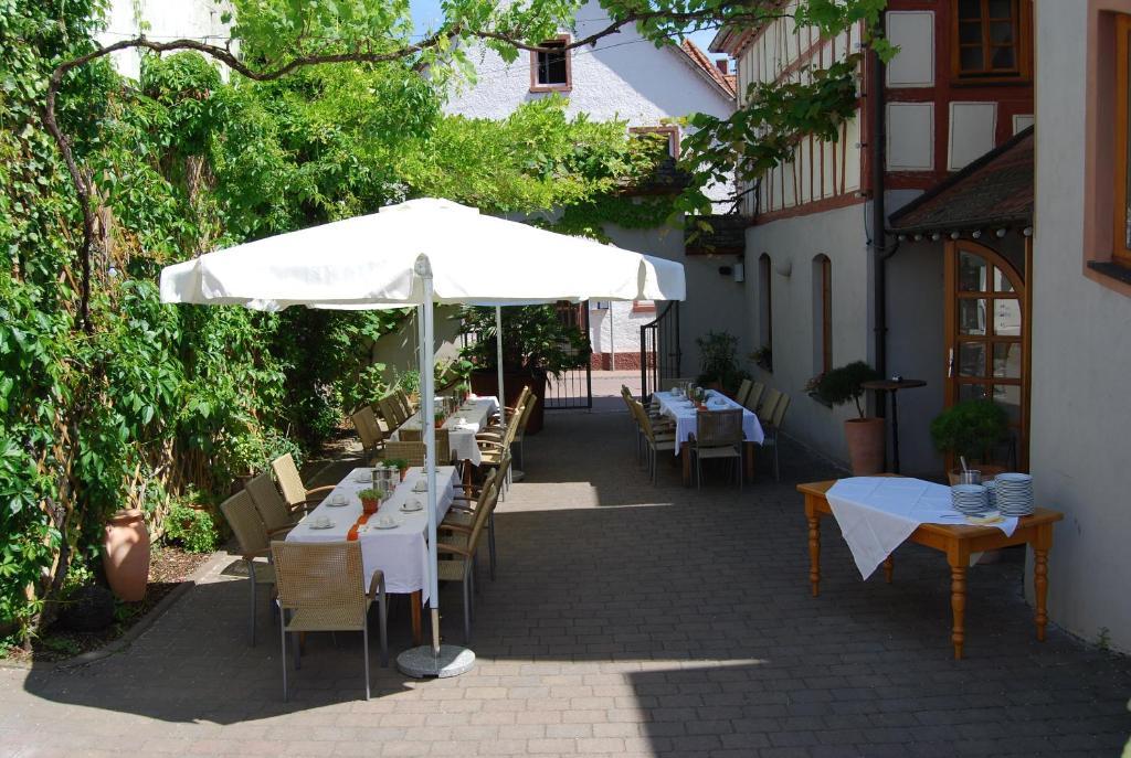 Landhotel St. Gereon Nackenheim Exterior foto